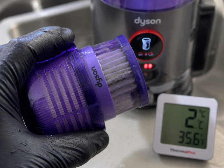 How to Clean Your Dyson Handheld Vacuum Filter Correctly