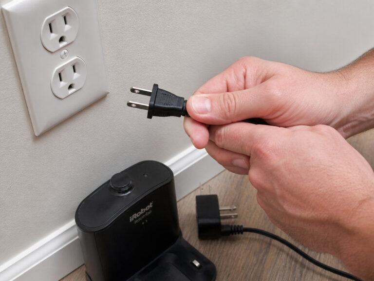 Why Your Roomba Vacuum Battery Won’t Charge & How to Fix It Now