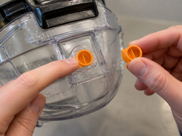 How to Clean a Bissell Little Green Machine After Using It