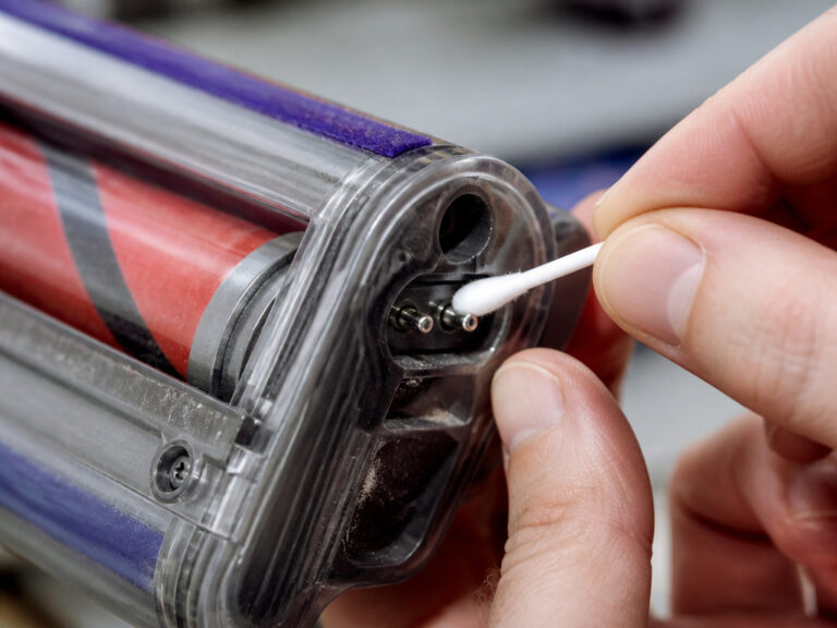 Dyson Vacuum Brush Not Spinning: Quick Repair Steps to Try